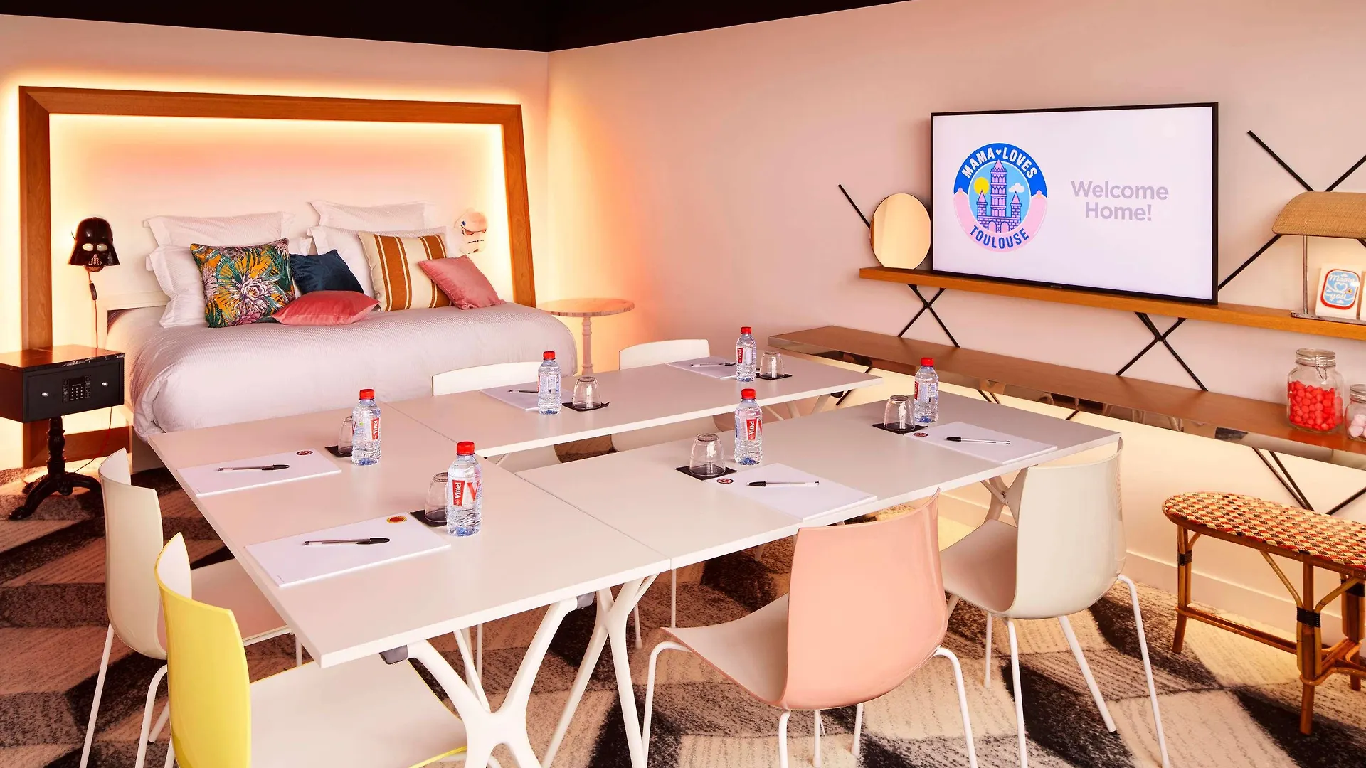 Mama Shelter Toulouse Hotel 4*,  France